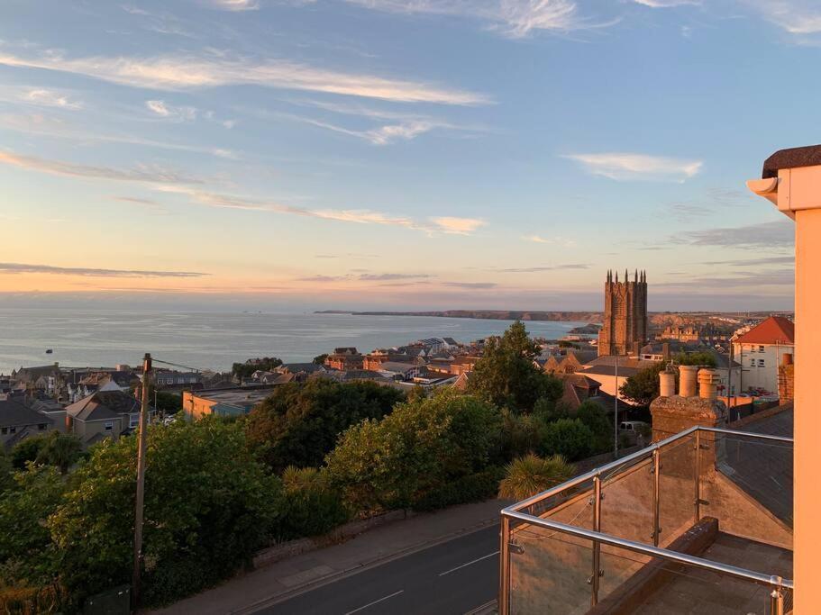 Newquay Sunset & Sea View Apartment In Town Centre Exterior photo