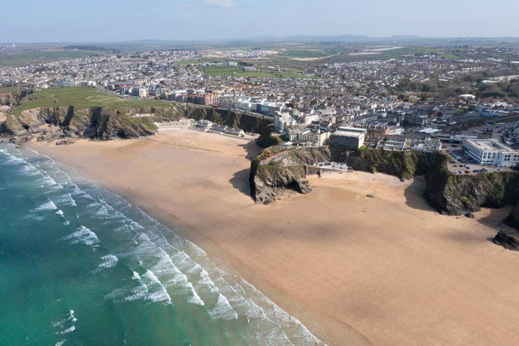 Newquay Sunset & Sea View Apartment In Town Centre Exterior photo