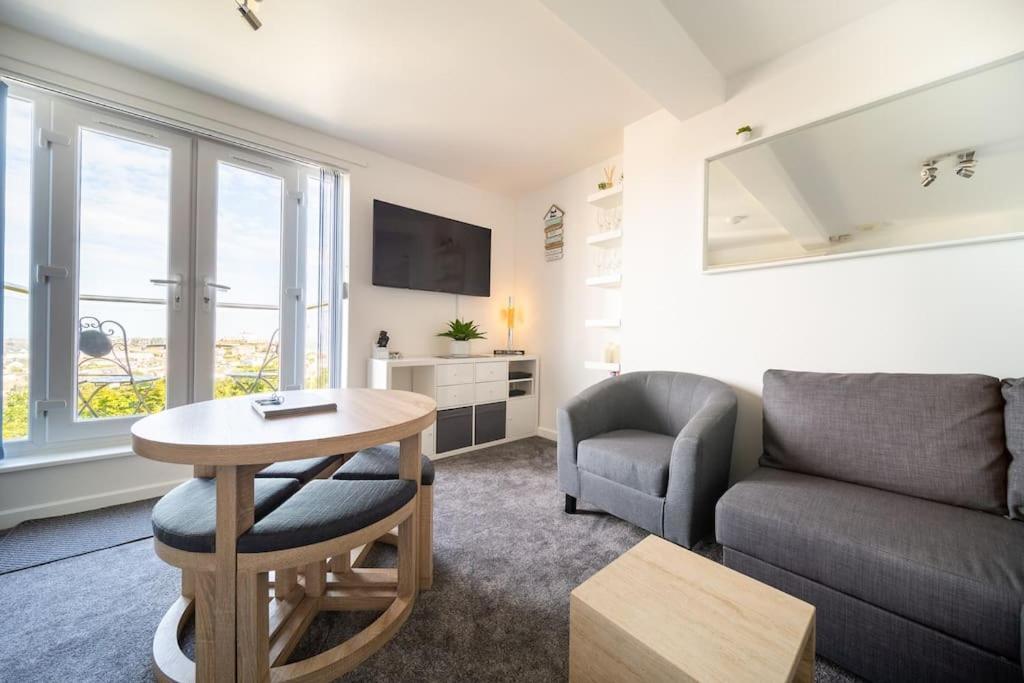 Newquay Sunset & Sea View Apartment In Town Centre Exterior photo
