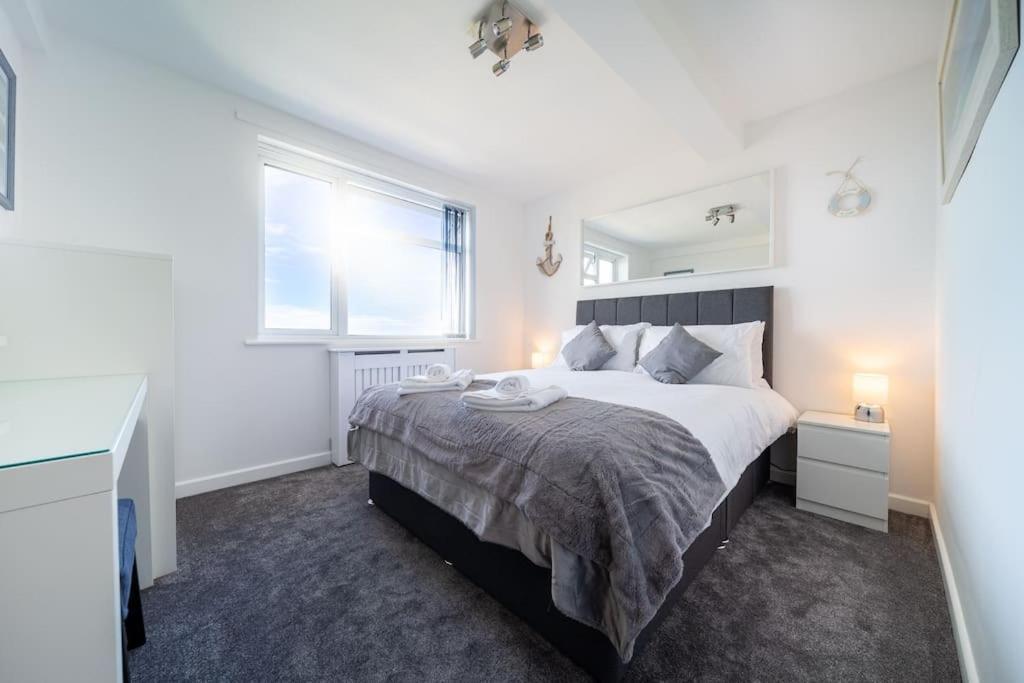 Newquay Sunset & Sea View Apartment In Town Centre Exterior photo